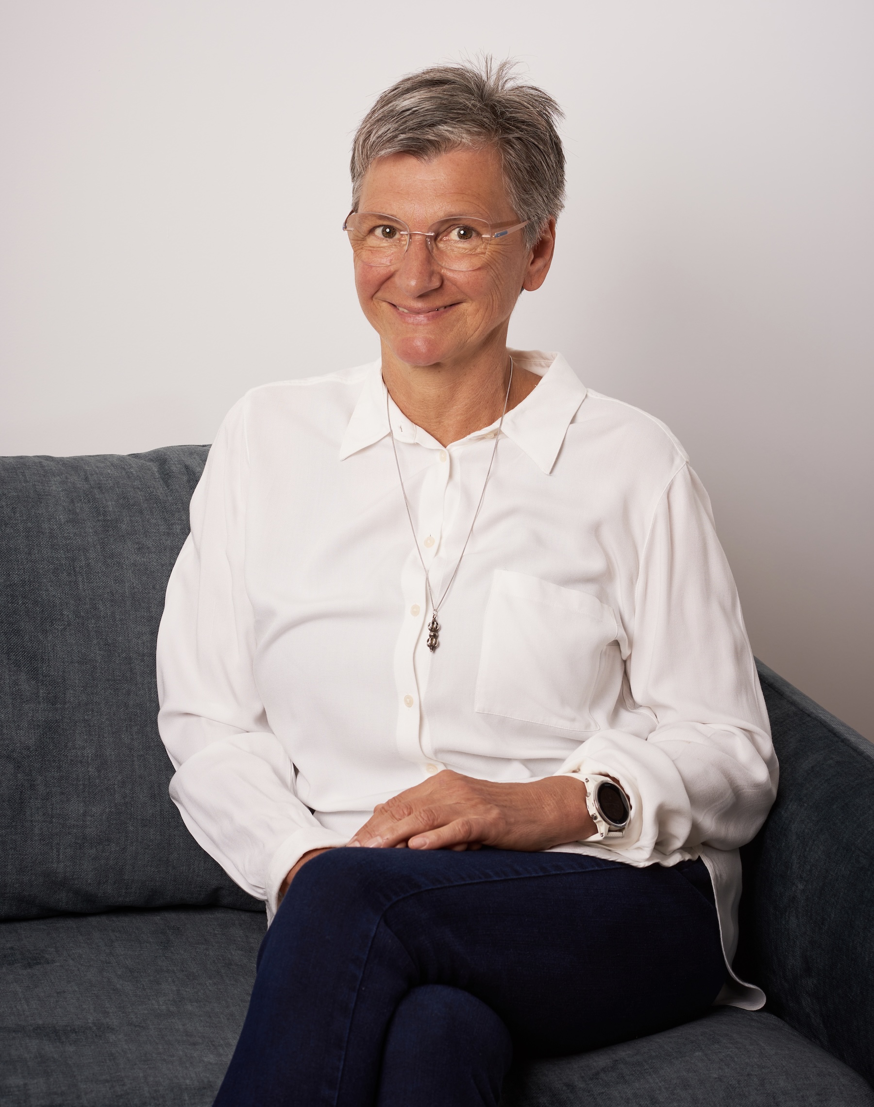 69498926-1BD4-4BA0-9953-3F245F0C1C88 Monika Eisenbeutel